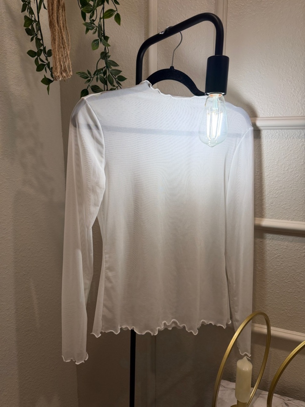 Amazon White Long-Sleeve Sheer Lettuce-Edge Top
